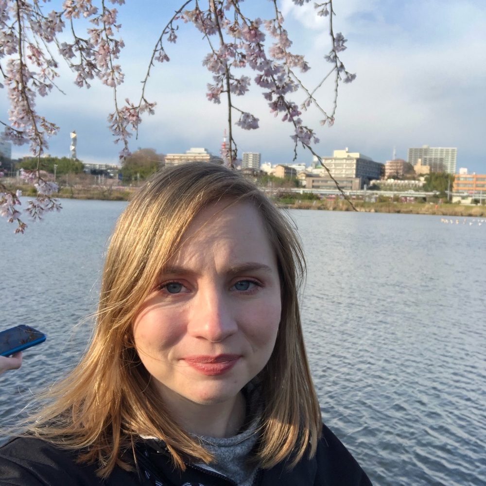 Meet your Posher, Laura